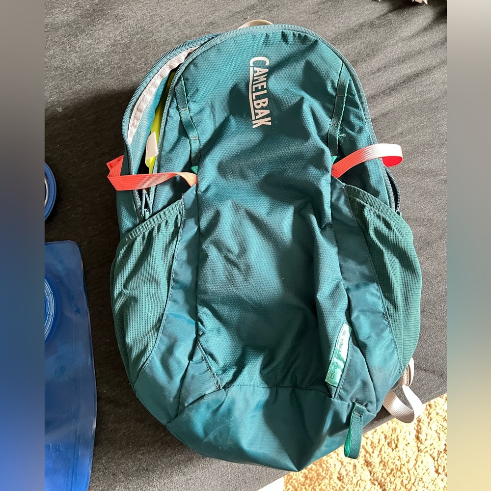 Teal Camelbak hydration pack DAYSTAR